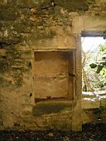 Vaucluse, Bollene, Site troglodyte de Barry, Etagere (17)